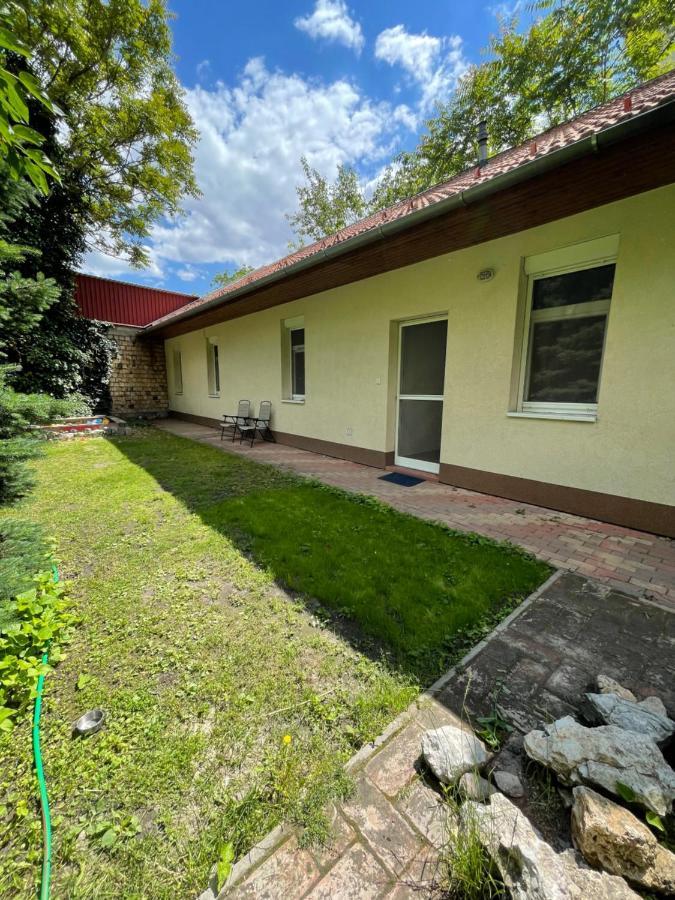 Szeged Suncity Apartman Exterior foto